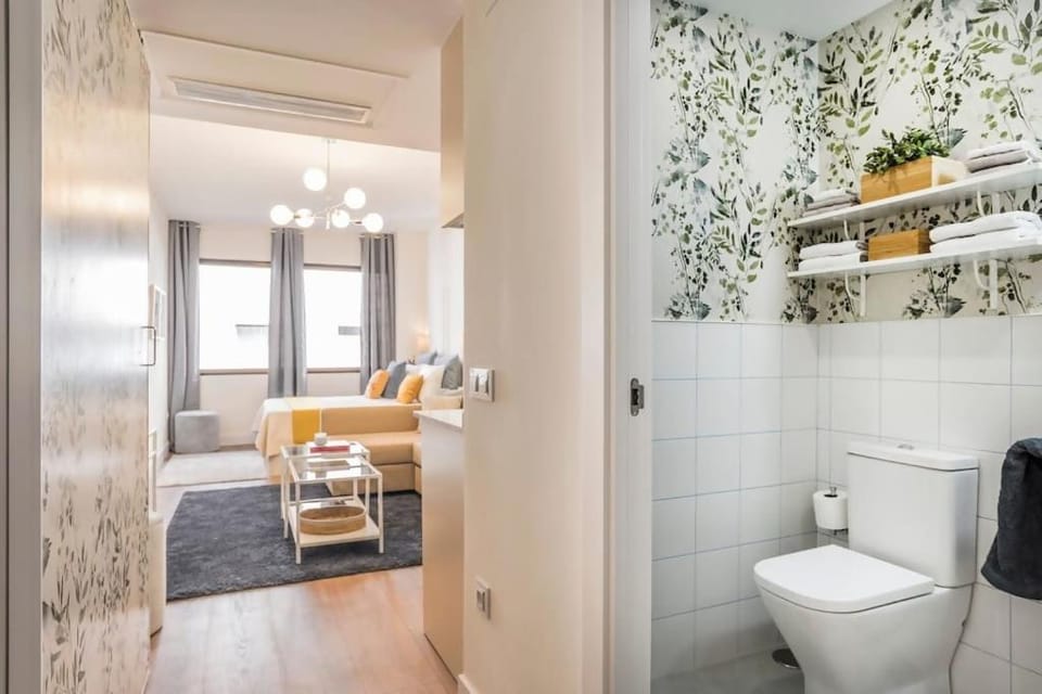 1 STEP TO RETIRO PARK AND GRAN VIA-PRADO MUSEUM Apartment in Madrid