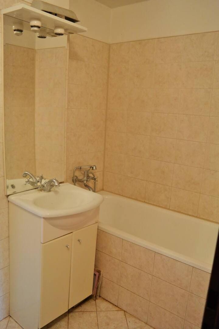 Apartment Trojska Bed and Breakfast in Prague
