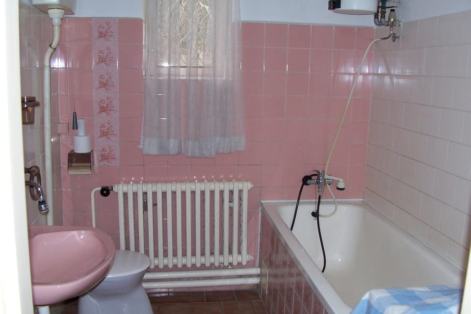 Apartment Trojska Bed and Breakfast in Prague