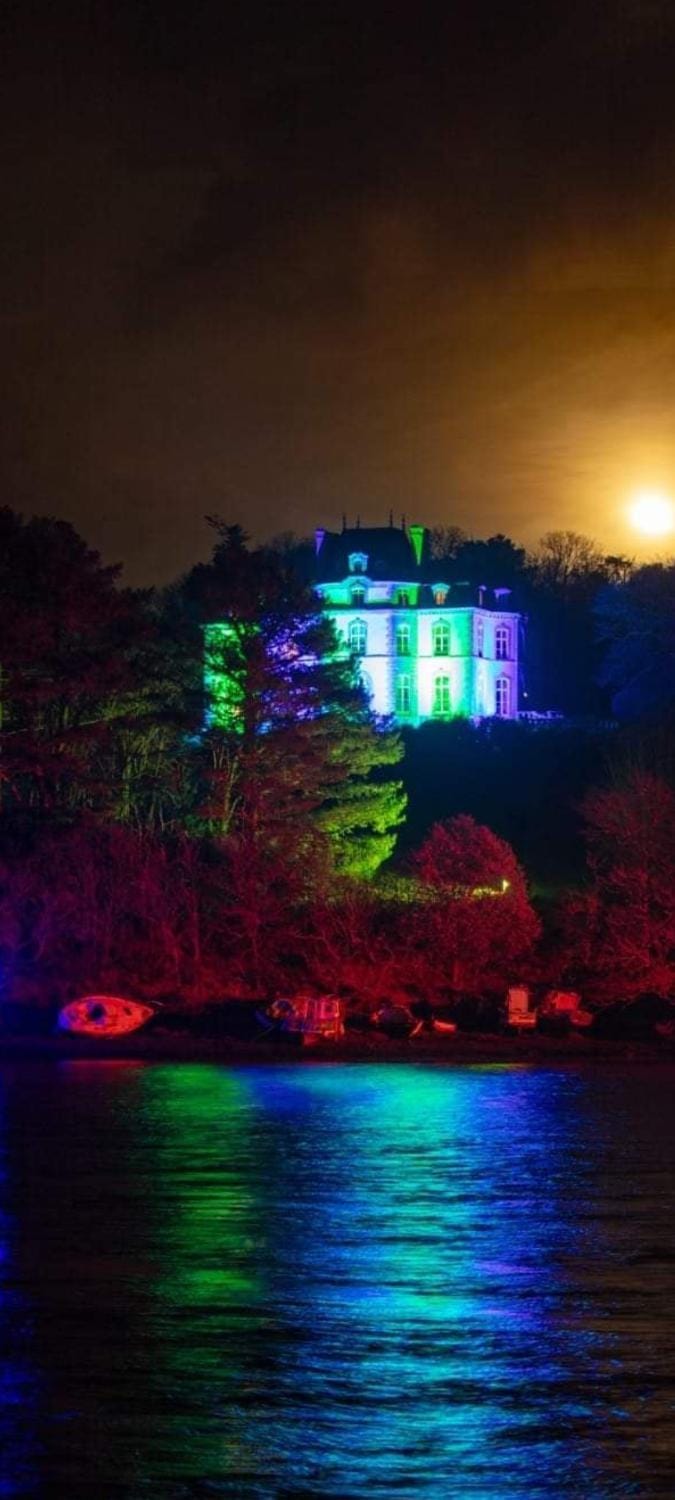 jolie maison au château House in Finistere