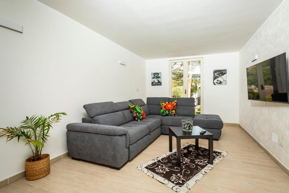 Property building, Living room