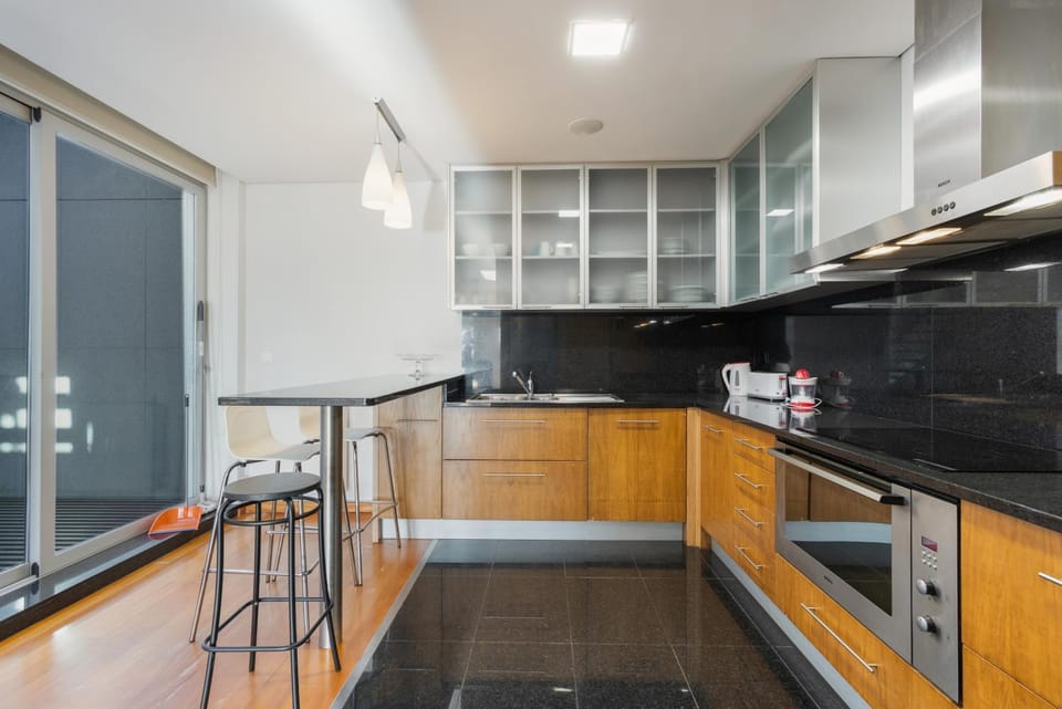 Kitchen or kitchenette, Living room