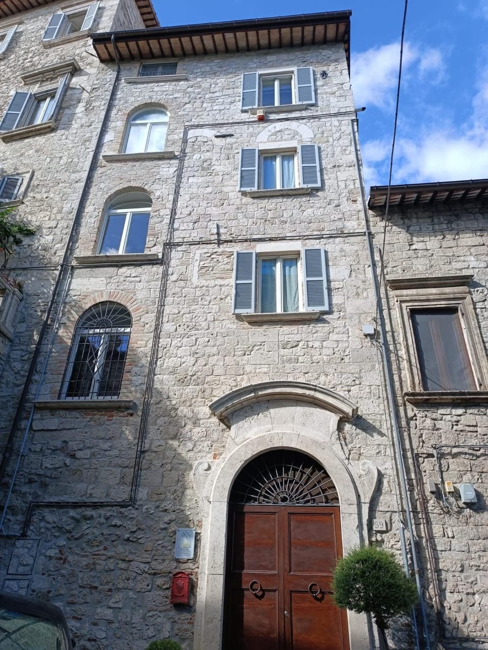 Property building, Facade/entrance