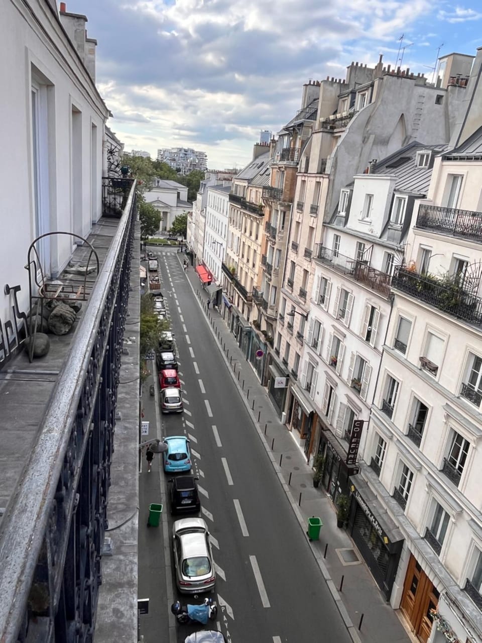 Property building, Day, Neighbourhood, Bird's eye view, City view, Street view, Location