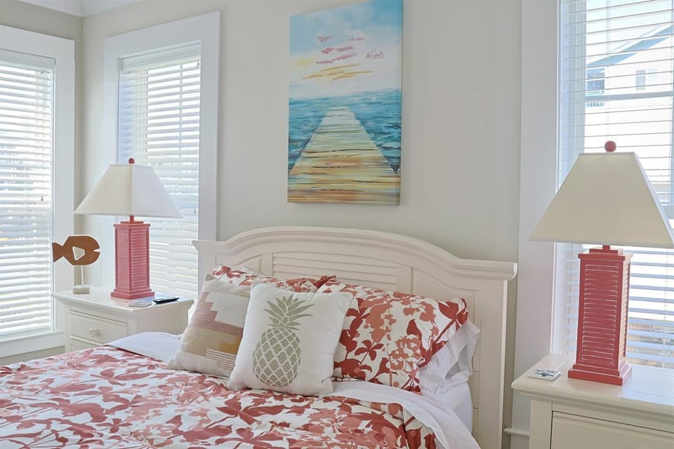 Stay Salty Villa Pool is OPEN Walk to Beach Villa in Carolina Beach