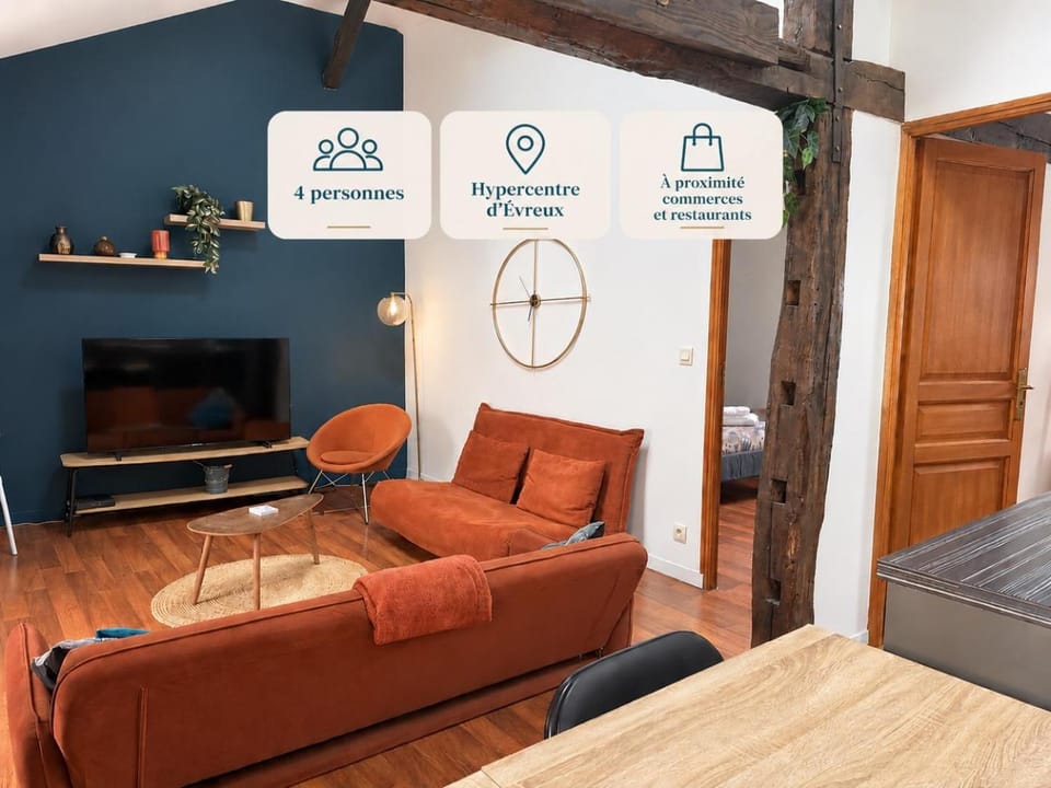 Communal lounge/ TV room, TV and multimedia, Living room, Seating area