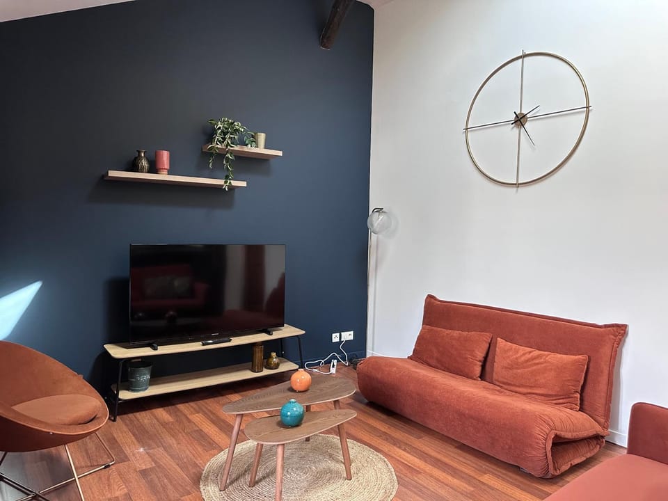 TV and multimedia, Living room, Seating area