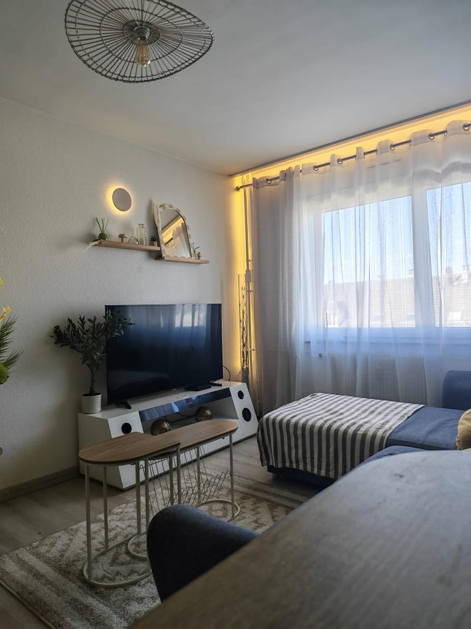 cosy F2 collé Basel poste frontiere et tramway Novartis Apartment in Weil am Rhein