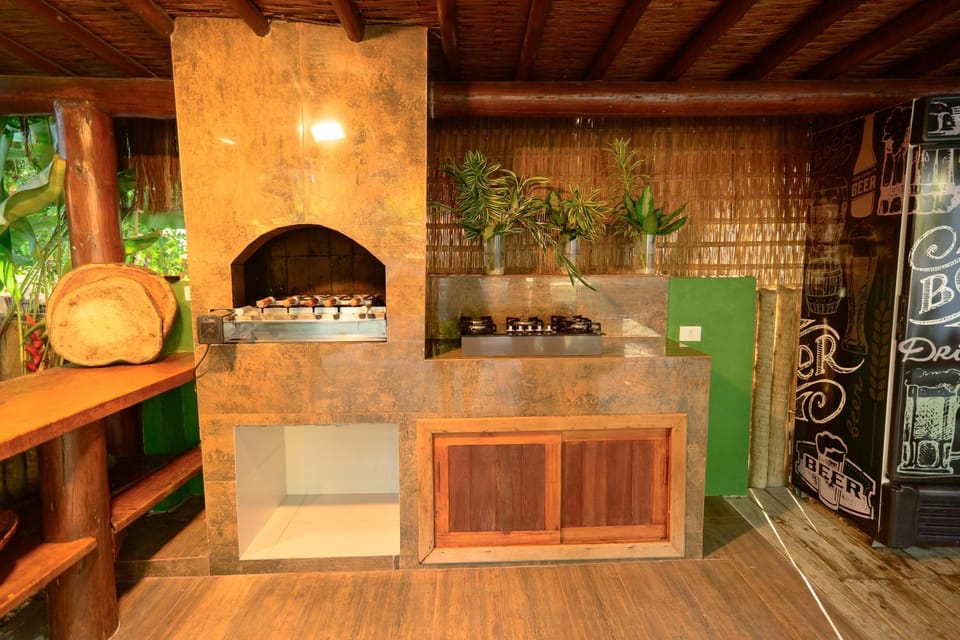 BBQ facilities, BBQ facilities