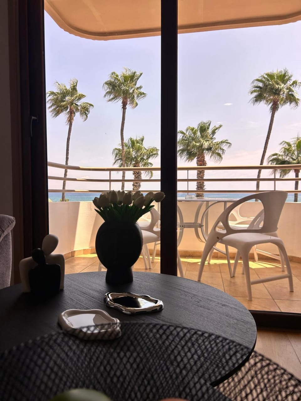View (from property/room), Living room, Seating area, Sea view