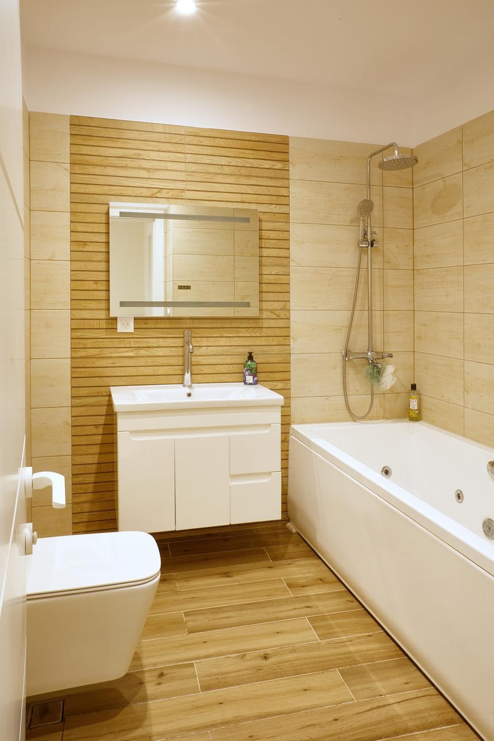 Shower, Bathroom, Bath, towels