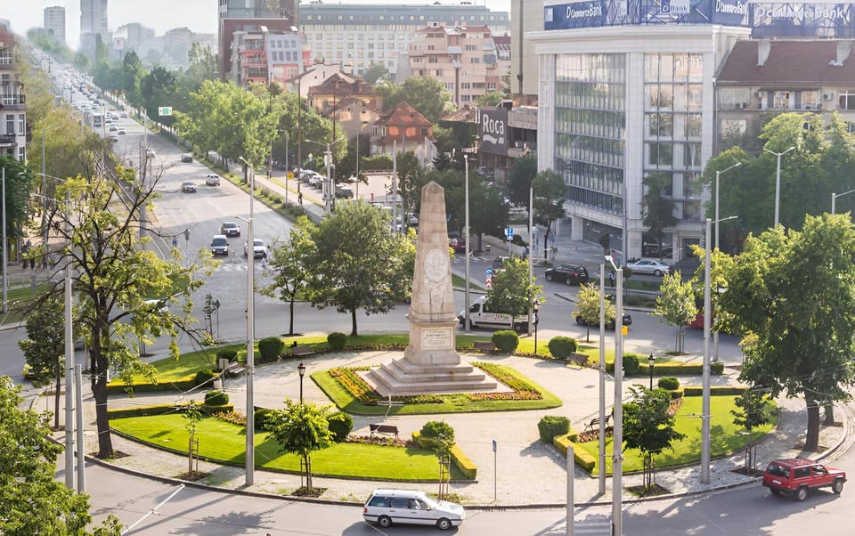 Neighbourhood, City view, Garden view, Street view, Location