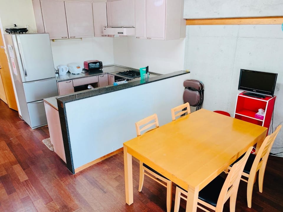 Guest House Terrace Sakashita - Vacation STAY 46666v Hotel in Naha