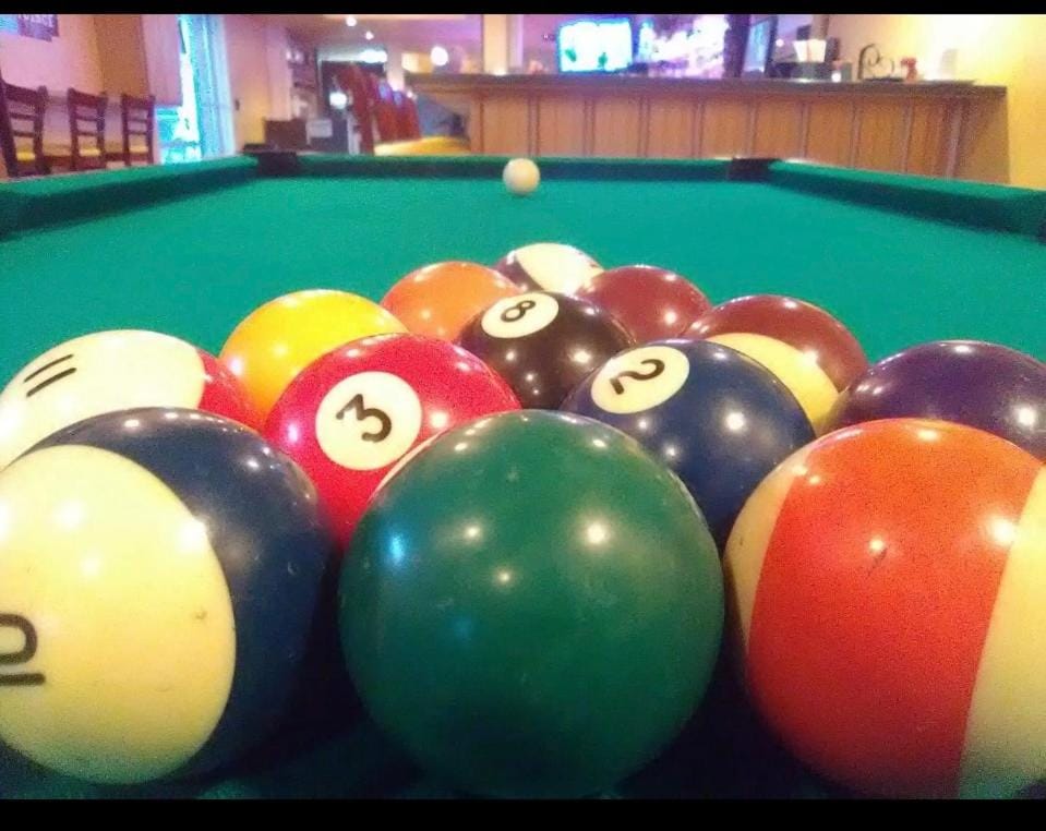 Billiard, Lounge or bar