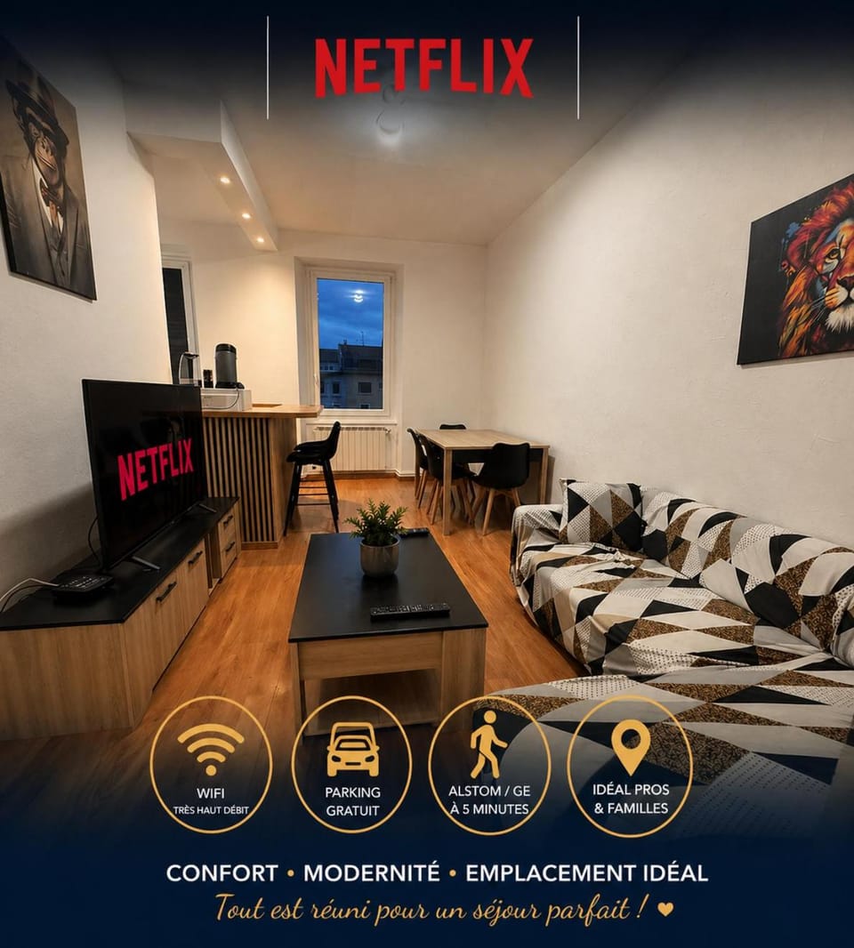 Communal lounge/ TV room, TV and multimedia, Living room