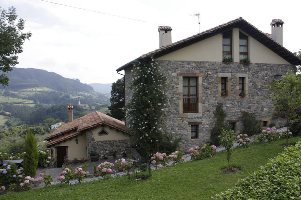 Property building, Natural landscape, Garden, Mountain view