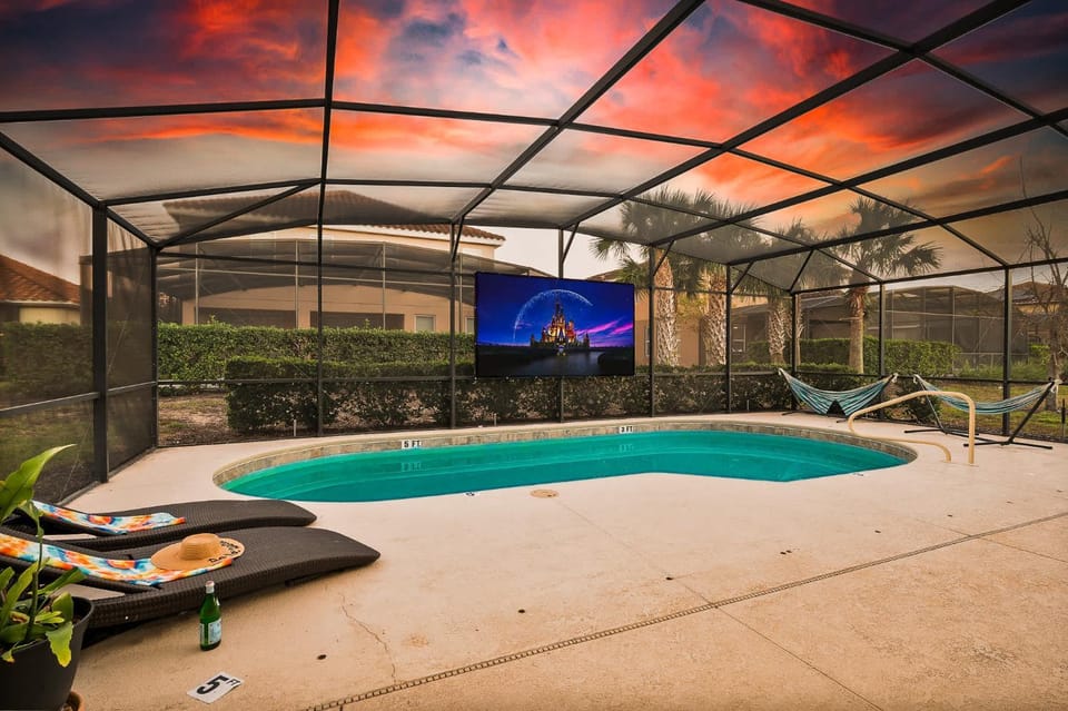 Heated Pool Hot Tub Lazy River Game Room House in Four Corners