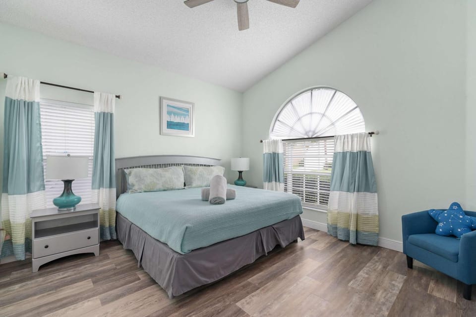 Family home w pool near Disney House in Four Corners