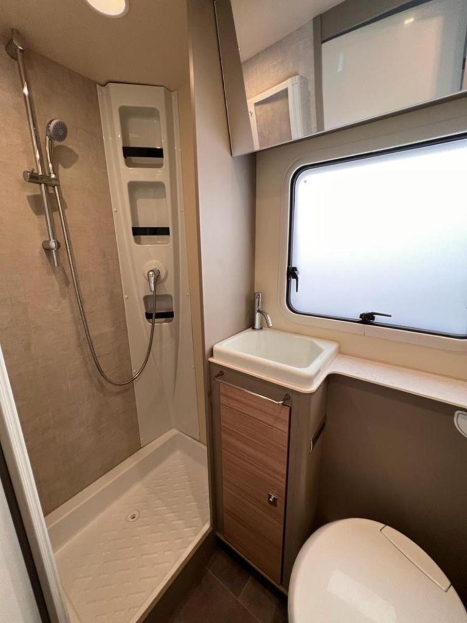 Gemütlicher Camper-Wiesnnah Apartment in North Rhine-Westphalia