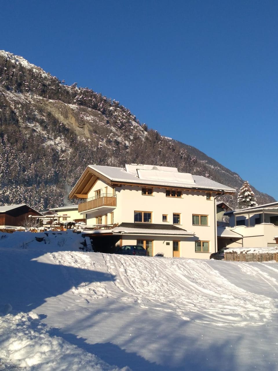 Property building, Winter