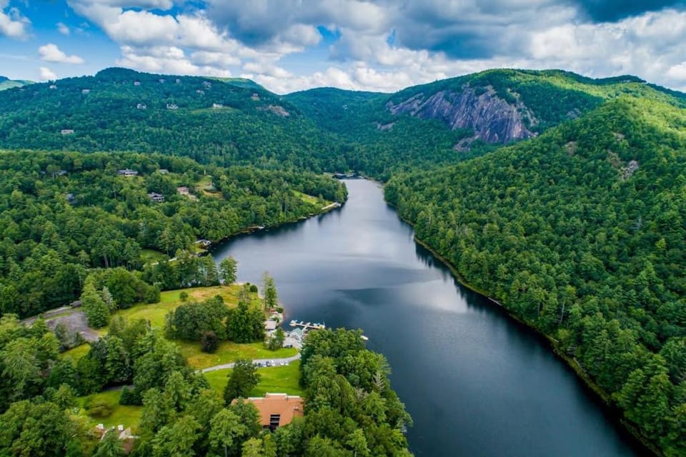 Sapphire Solace House in Tennessee