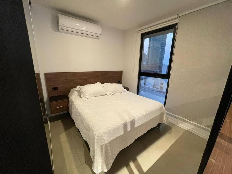 Bed, air conditioner