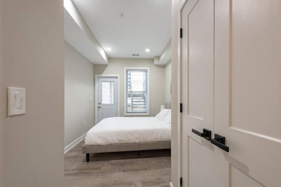 Modern LUX 2BR Apartment in DC with Patio Apartment in District of Columbia