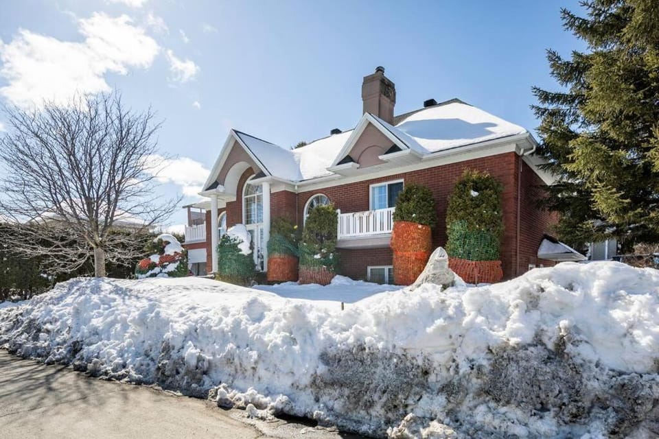 Property building, Winter