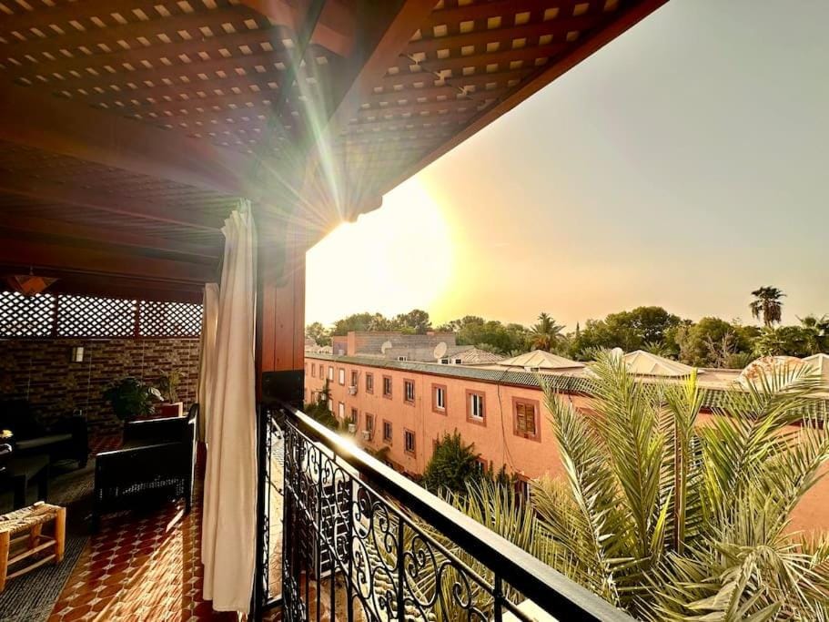 Balcony/Terrace, Garden view