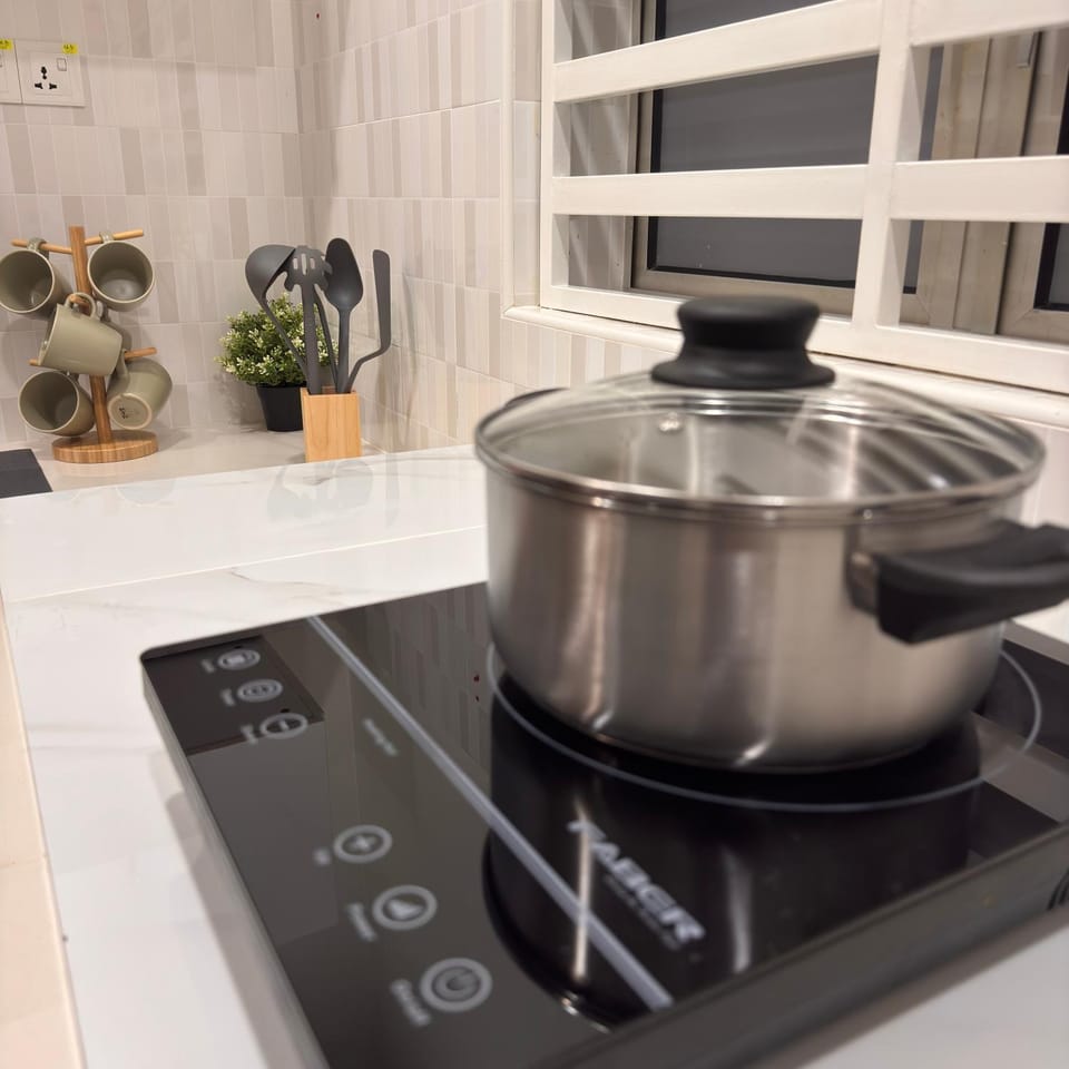 Kitchen or kitchenette, stove