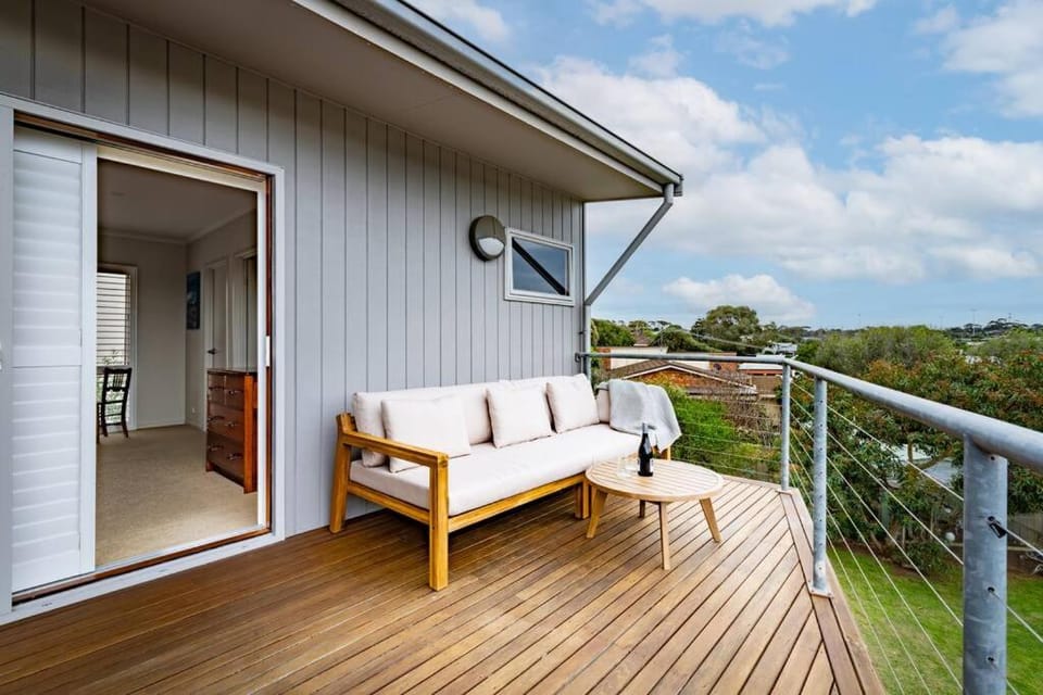 Ocean Views , Spacious House , Pet Friendly House in Ocean Grove