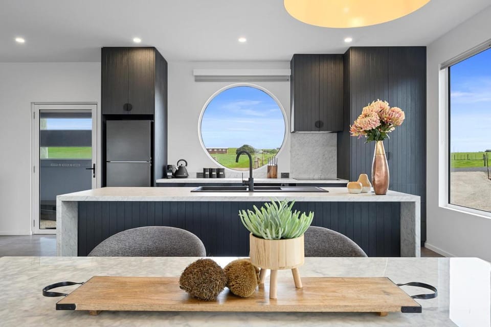 Rose's Villa Apartment in Tasmania