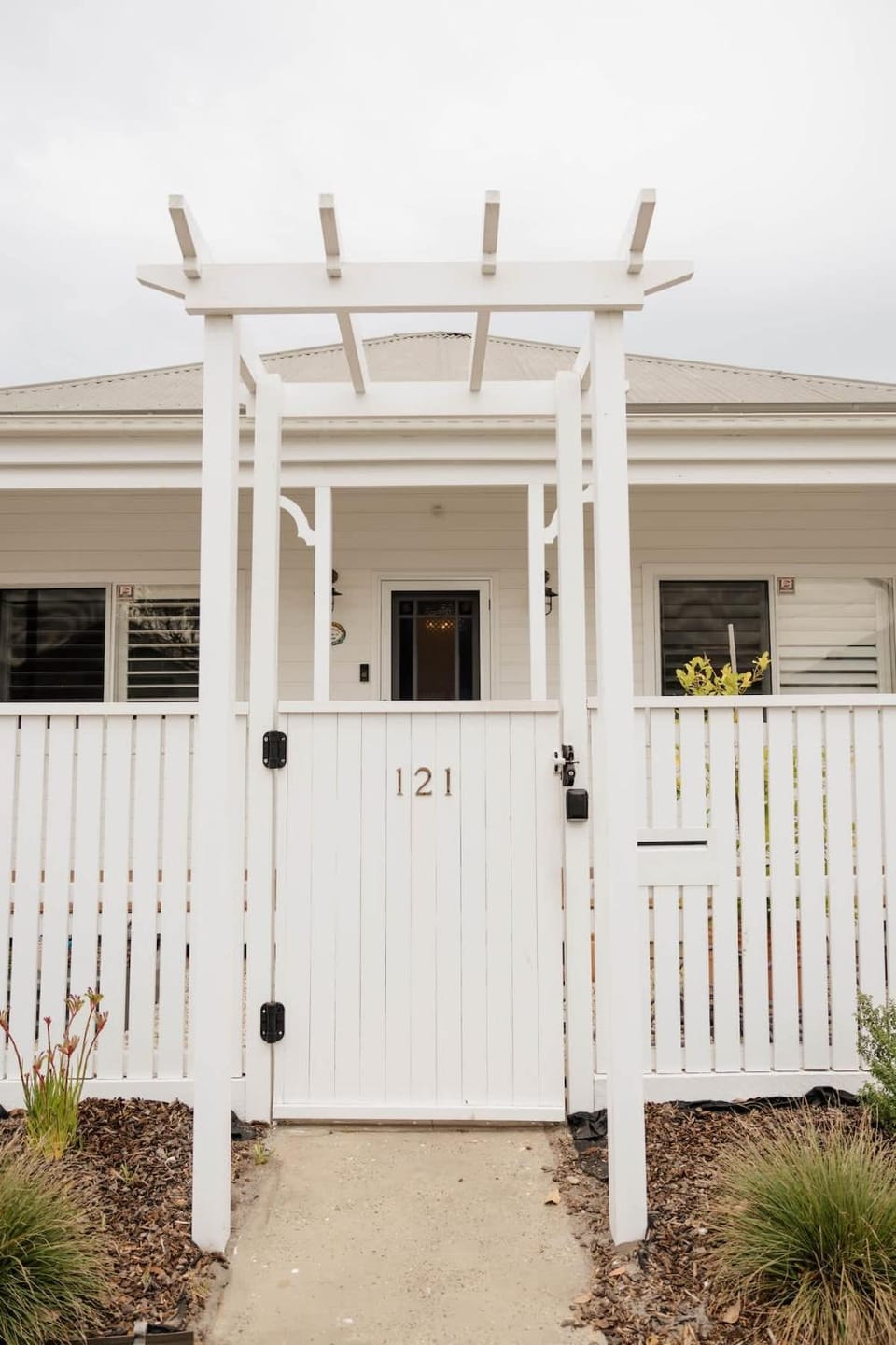 Vida Hamilton - 3 bed, 2 bath kids playground! House in New South Wales