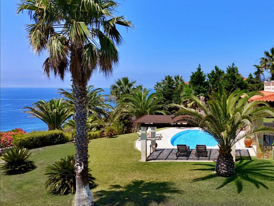 Patio, Garden, Garden view
