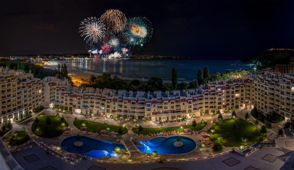 Property building, Night, Bird's eye view, City view, Pool view, Swimming pool