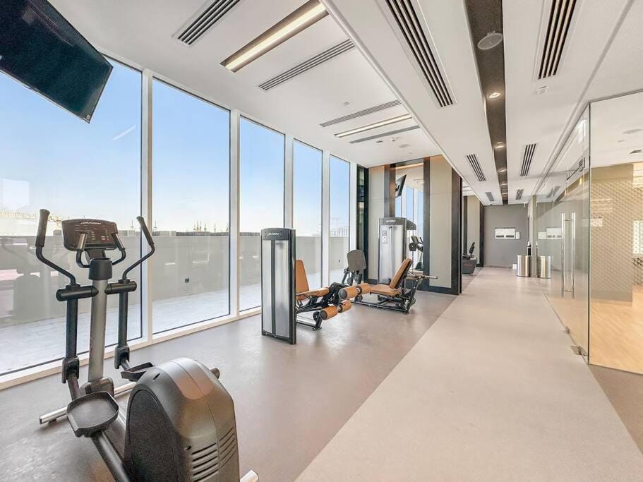 FIRST CLASS 2BR Stylish Bliss Apartment in Dubai