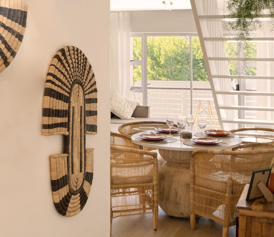 Decorative detail, Dining area