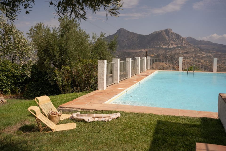Natural landscape, Mountain view, Pool view, Swimming pool