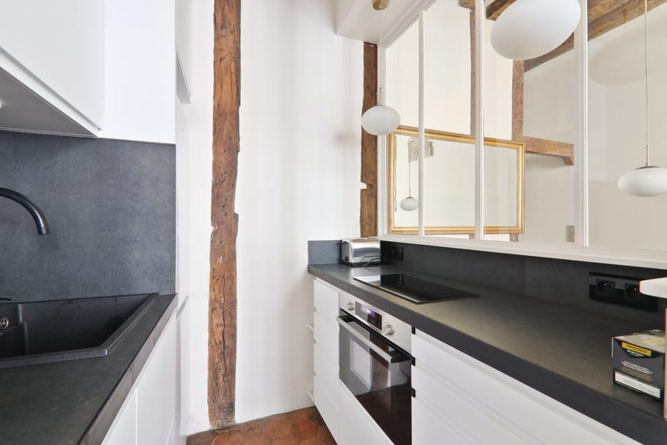 Kitchen or kitchenette, stove