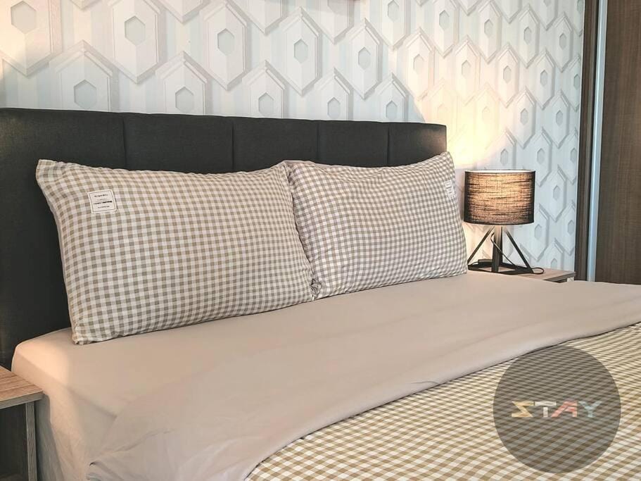 GM 2904 Couple Cozy Netflix 100mbps BySTAY Apartment in Johor
