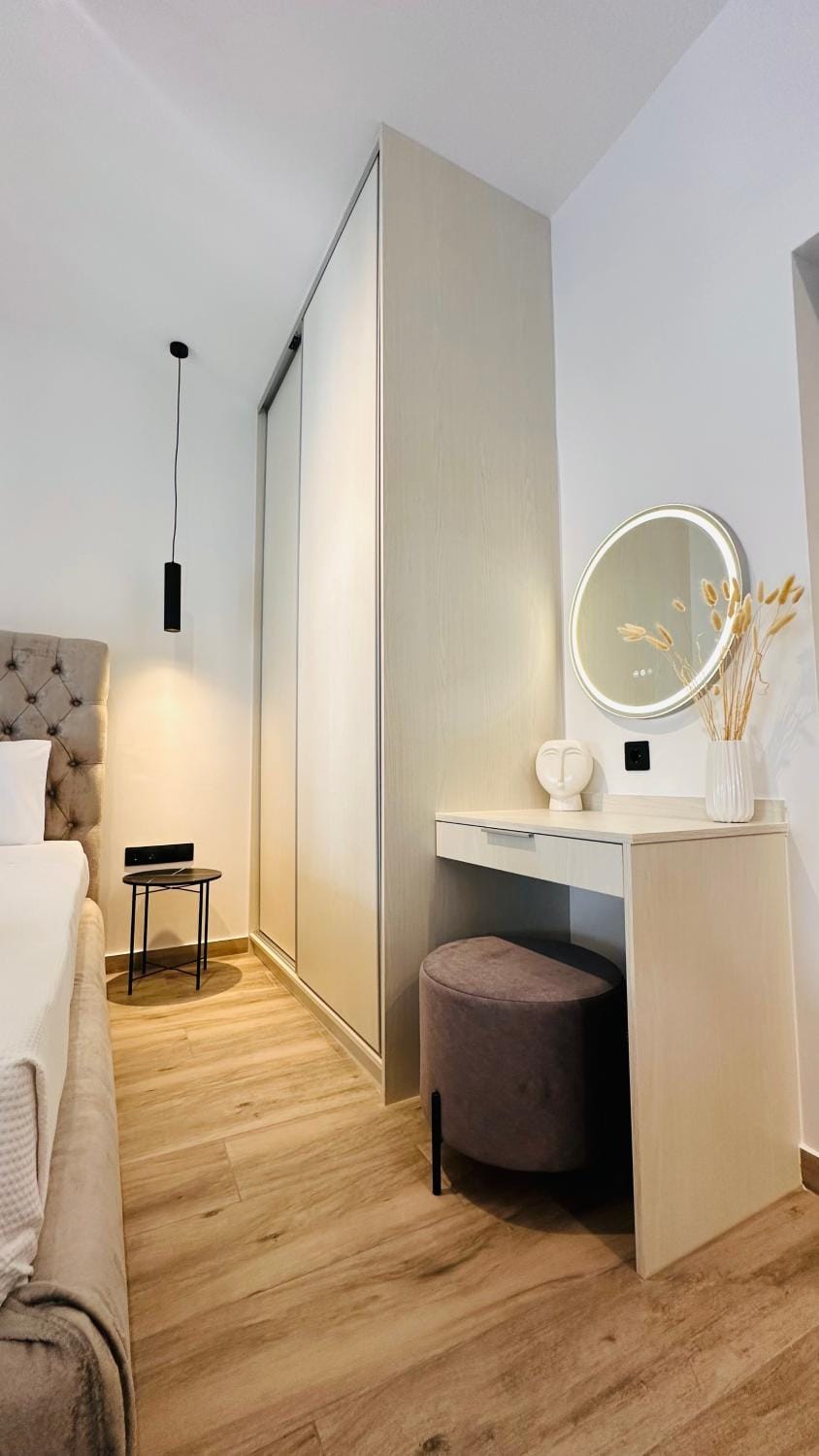 Bed, Bedroom, wardrobe