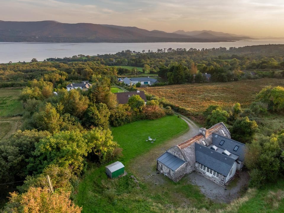 Property building, Natural landscape, Bird's eye view, Sea view