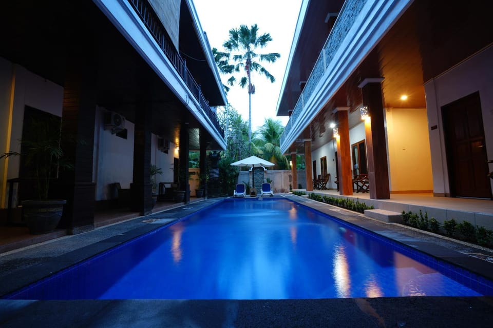 Pool view, Swimming pool