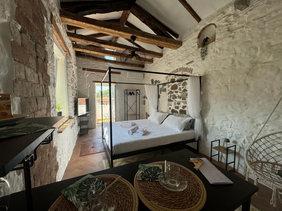 Loving My Rooms 3 - Incantevole monolocale nel centro storico Apartment in Gorizia