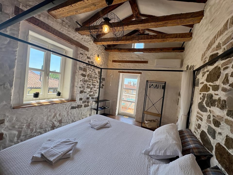 Loving My Rooms 3 - Incantevole monolocale nel centro storico Apartment in Gorizia
