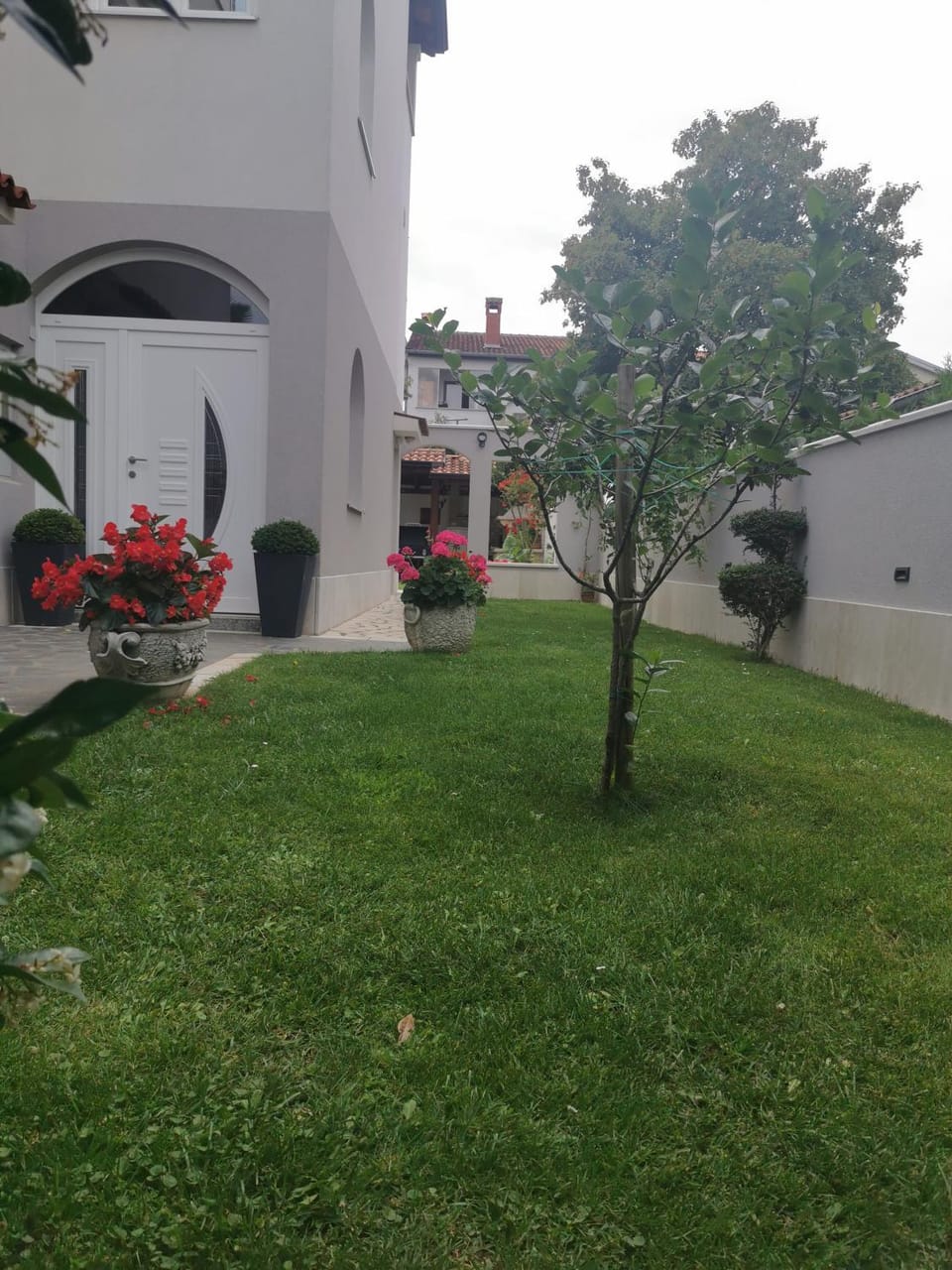 Property building, Garden