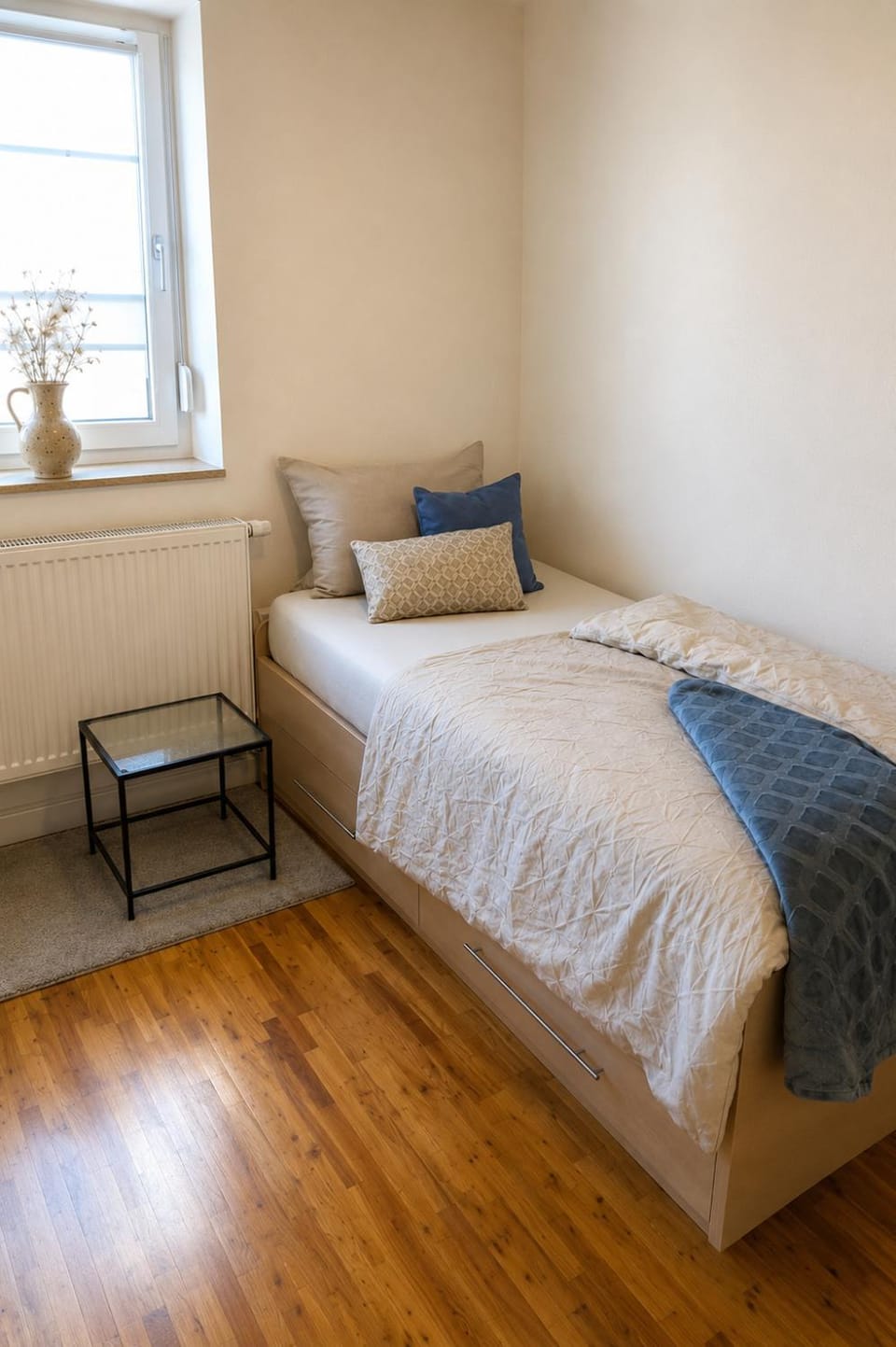Gemütliche EG Wohnung nahe DAA, Würzburg, A3, A7, A81, in Fuchsstadt Apartment in Bavaria