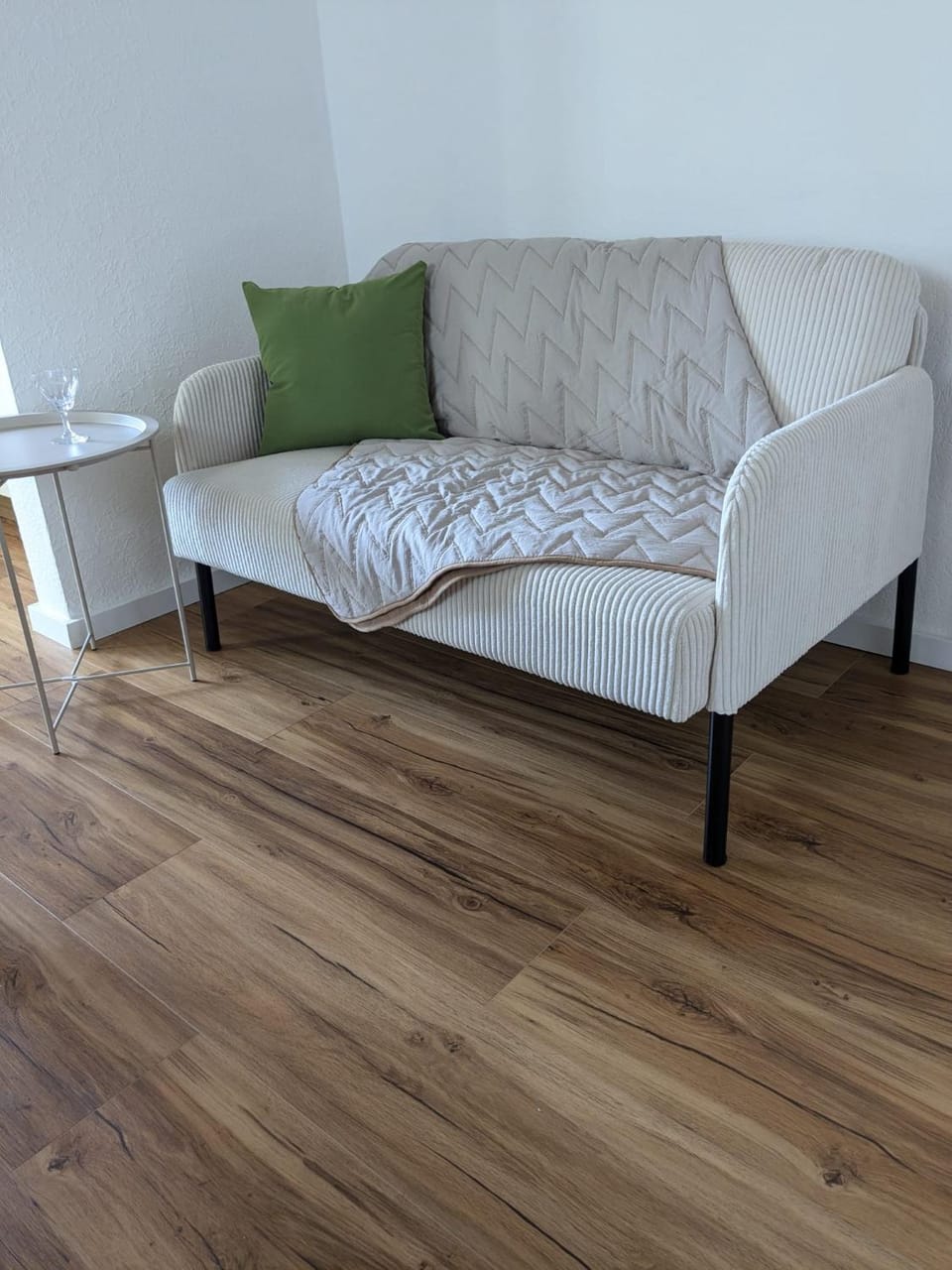 Gemütliche EG Wohnung nahe DAA, Würzburg, A3, A7, A81, in Fuchsstadt Apartment in Hesse