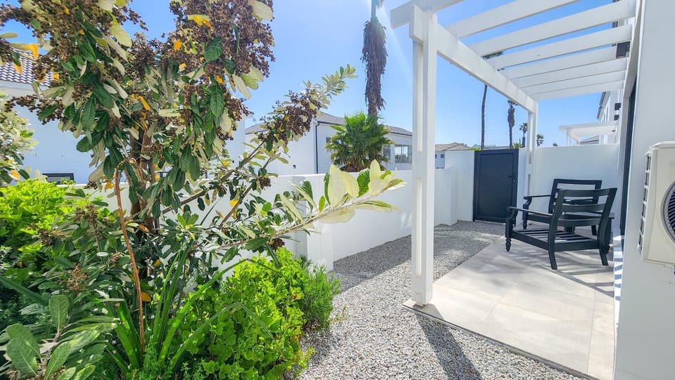 Patio, Balcony/Terrace