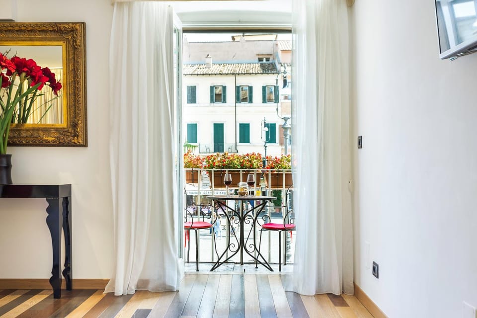 Balcony/Terrace, Landmark view